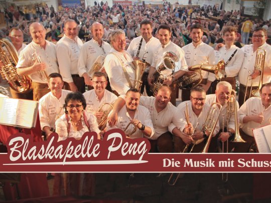 Gruppenfoto-Blaskapelle-Peng.jpg